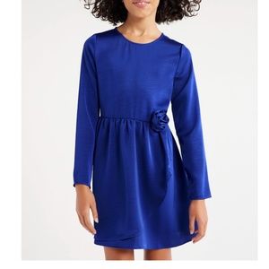 Scoop NYC Girls Satin Clemetis Blue Dress W/Rosette Detail Size Medium (7-8) NEW